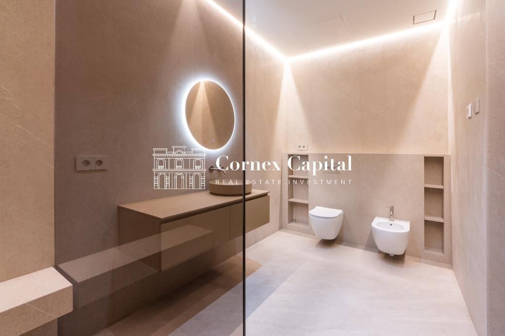 Apartamento de 5 habitaciones en Barcelona ciudad en venta - 4.400.000 € (Ref: 8755450)