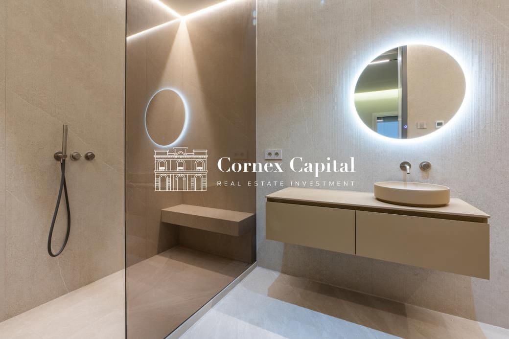Apartamento de 5 habitaciones en Barcelona ciudad en venta - 4.400.000 € (Ref: 8755450)