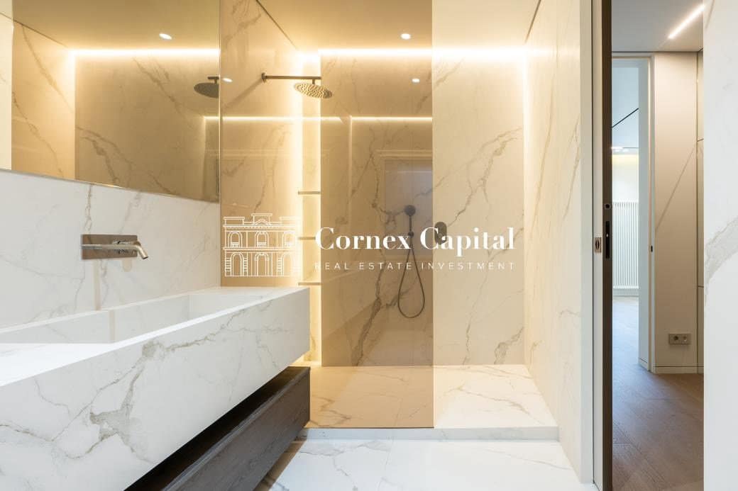 Apartamento de 5 habitaciones en Barcelona ciudad en venta - 4.400.000 € (Ref: 8755450)