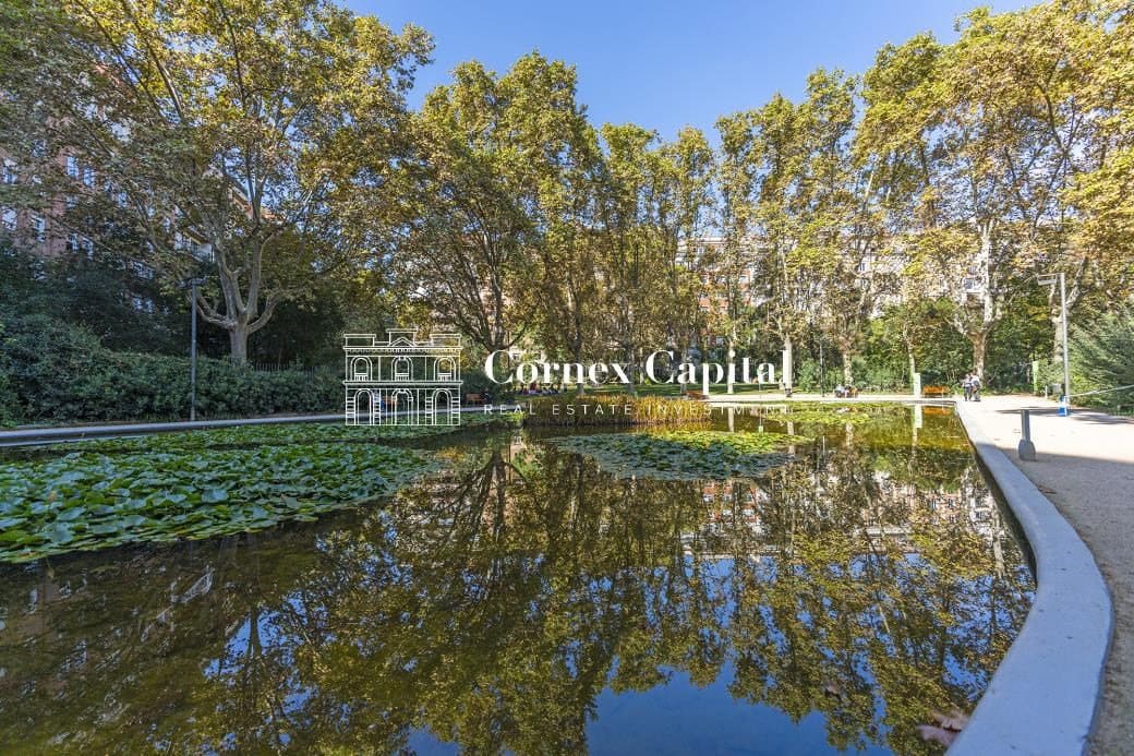 Apartamento de 5 habitaciones en Barcelona ciudad en venta - 4.400.000 € (Ref: 8755450)