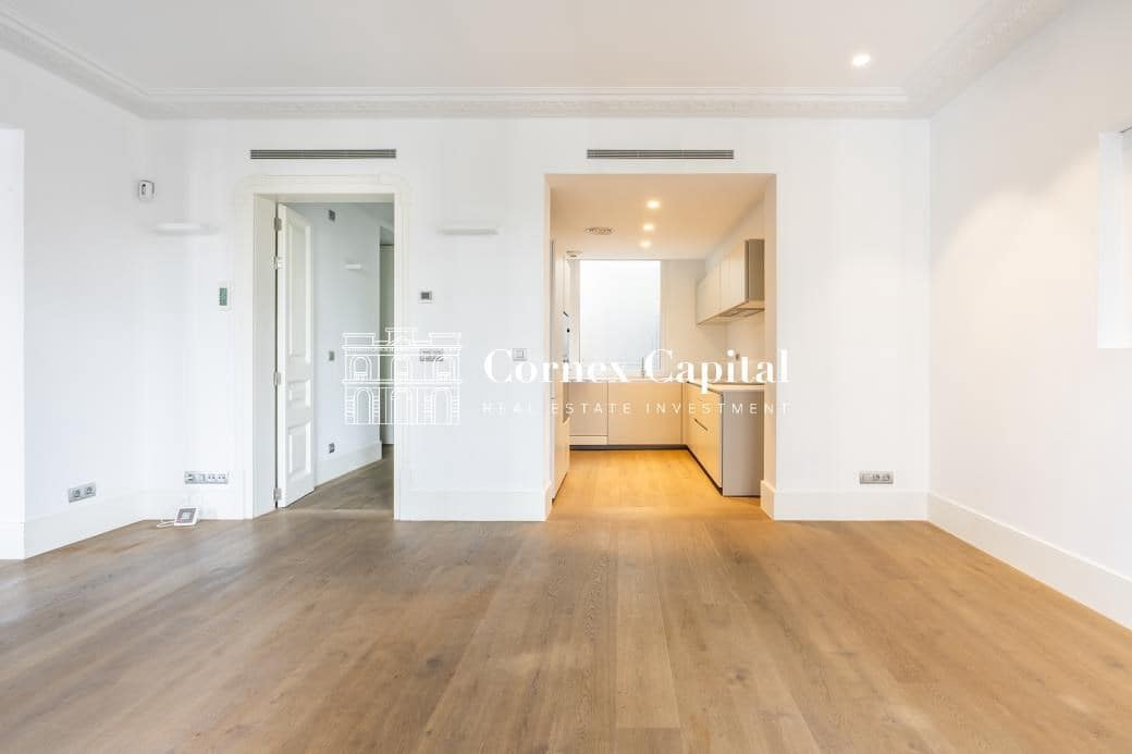 2 soveværelse Lejlighed til salg i Barcelona by med garage - € 1.700.000 (Ref: 8766828)