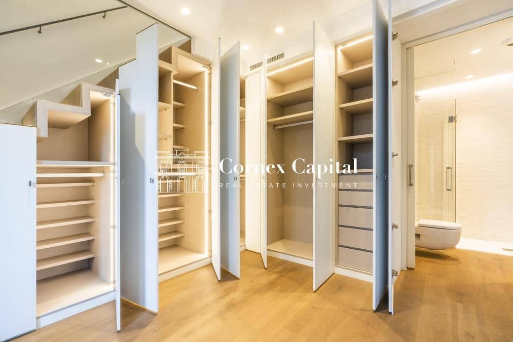 2 soveværelse Lejlighed til salg i Barcelona by med garage - € 1.700.000 (Ref: 8766828)