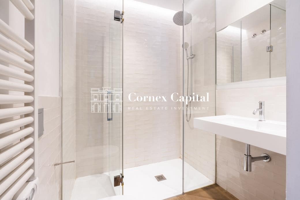 2 soveværelse Lejlighed til salg i Barcelona by med garage - € 1.700.000 (Ref: 8766828)