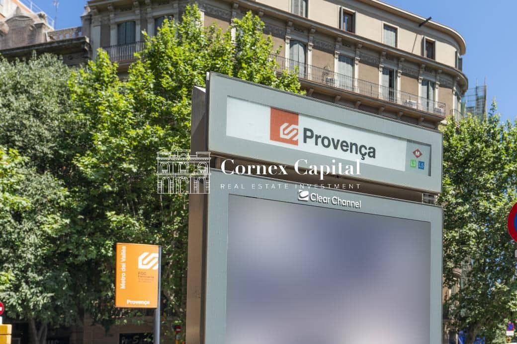 2 soveværelse Lejlighed til salg i Barcelona by med garage - € 1.700.000 (Ref: 8766828)