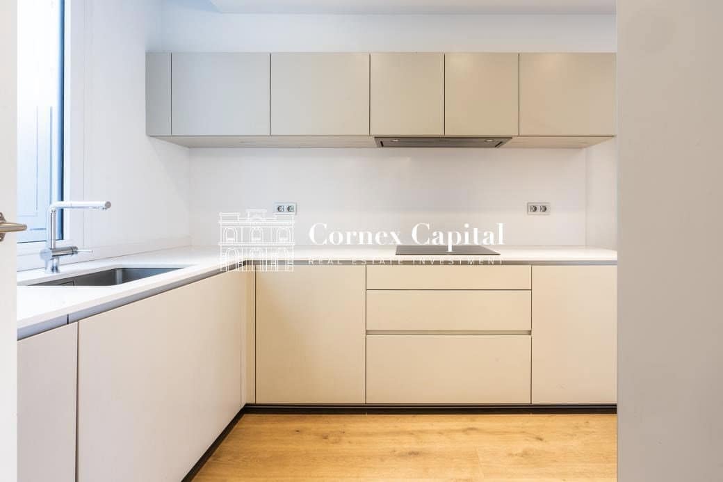 2 slaapkamer Appartement te koop in Barcelona stad met garage - € 1.700.000 (Ref: 8766828)