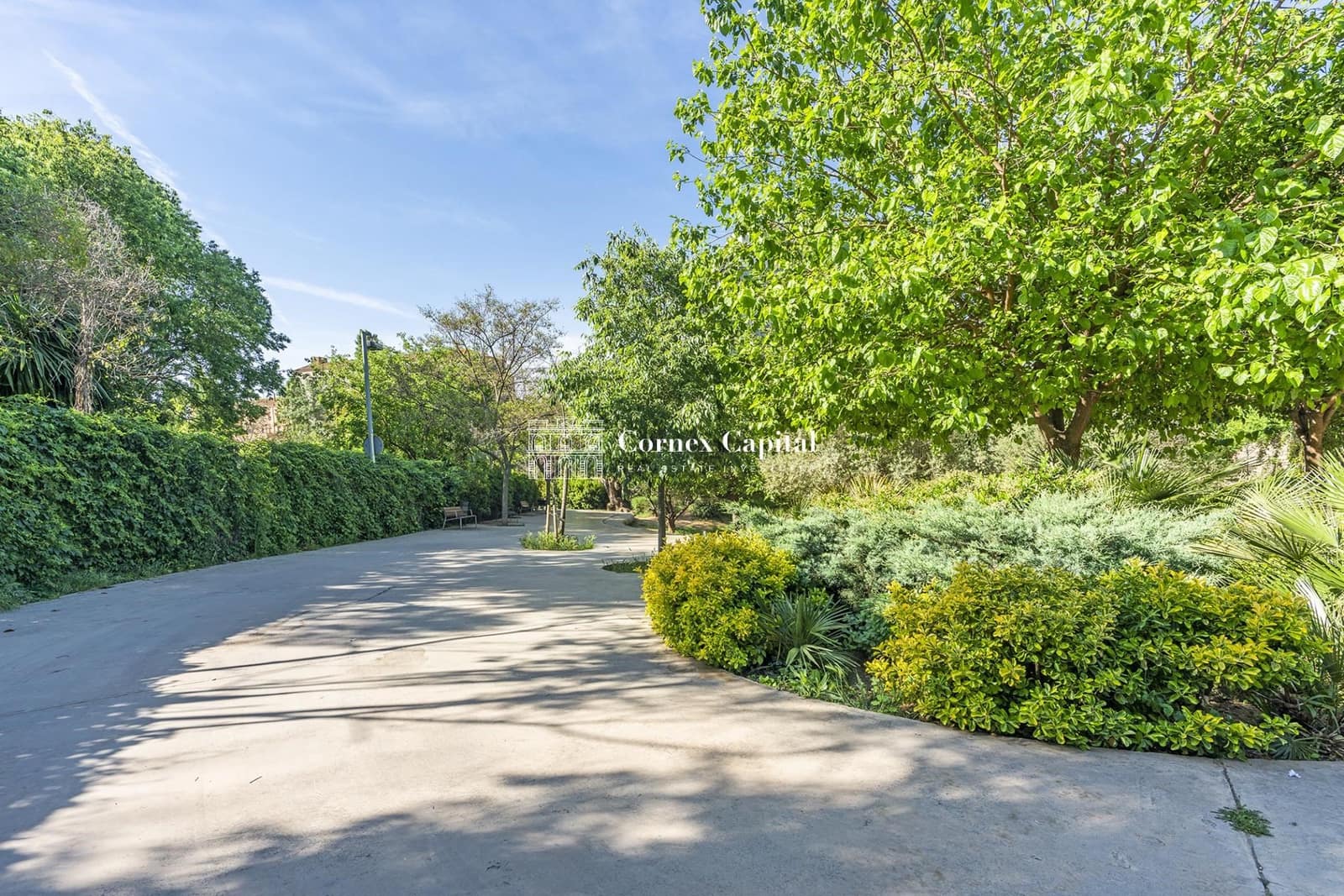 3 soveværelse Lejlighed til salg i Barcelona by med swimmingpool garage - € 1.476.000 (Ref: 8907881)