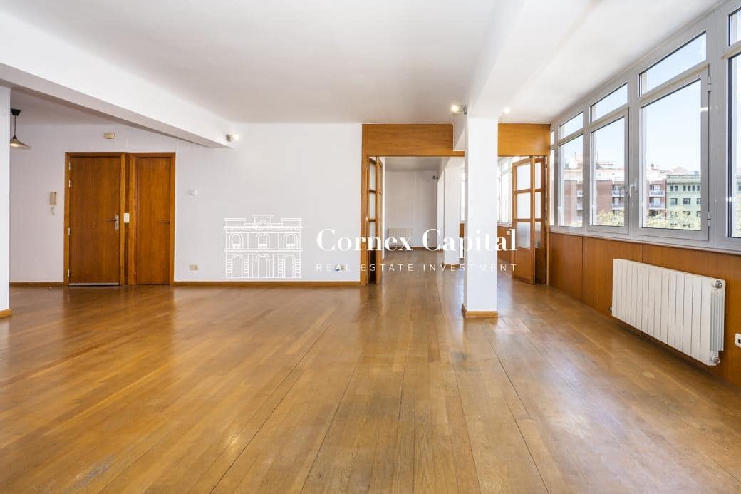 2 soveværelse Lejlighed til salg i Barcelona by - € 777.000 (Ref: 8924283)