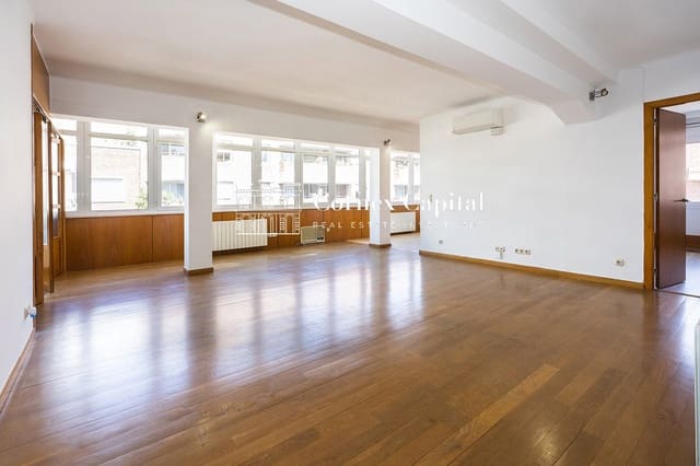 2 soveværelse Lejlighed til salg i Gràcia, Barcelona by - € 777.000 (Ref: 8924283)