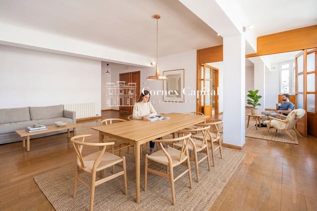 2 soveværelse Lejlighed til salg i Gràcia, Barcelona by - € 777.000 (Ref: 8924283)