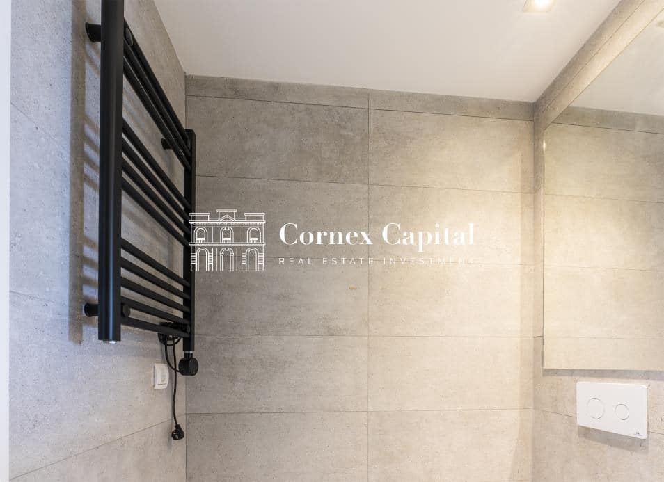 3 soveværelse Lejlighed til salg i Barcelona by med swimmingpool garage - € 889.000 (Ref: 8937299)