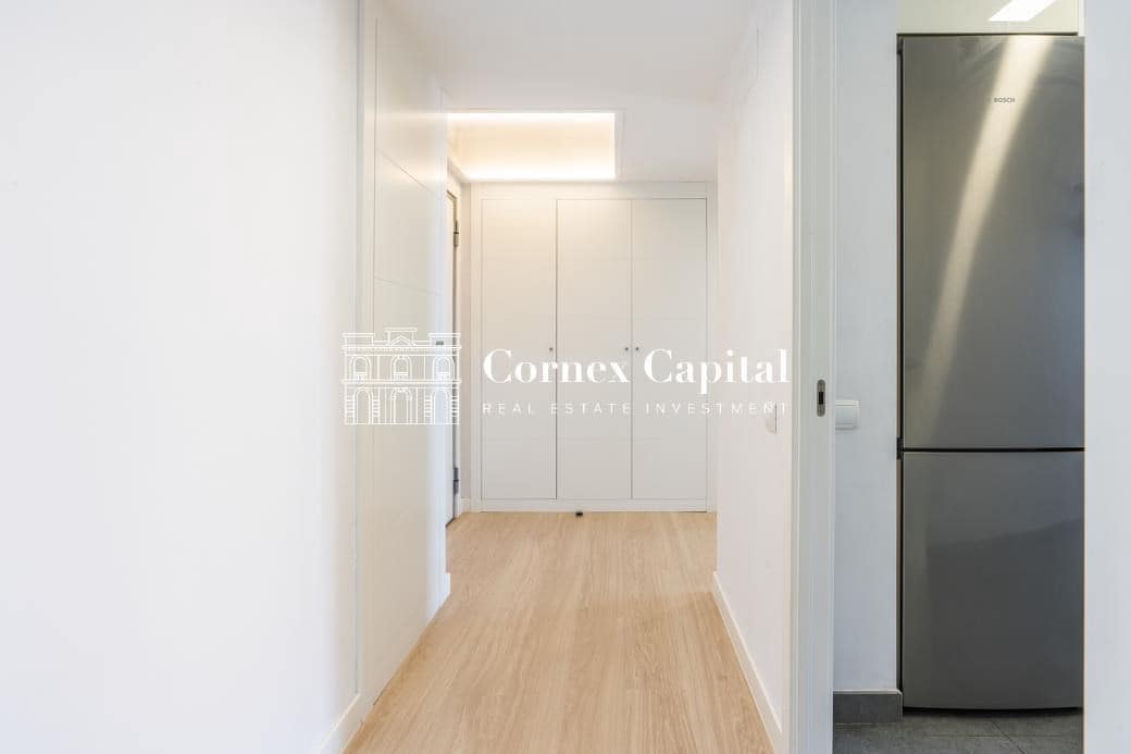 3 bedroom Apartment for sale in Barcelona city with pool garage - € 889,000 (Ref: 8937299)