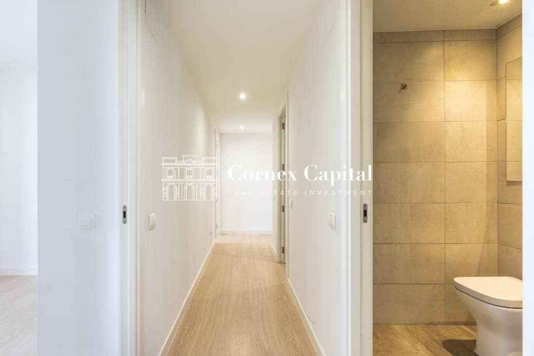 3 bedroom Apartment for sale in Barcelona city with pool garage - € 889,000 (Ref: 8937299)