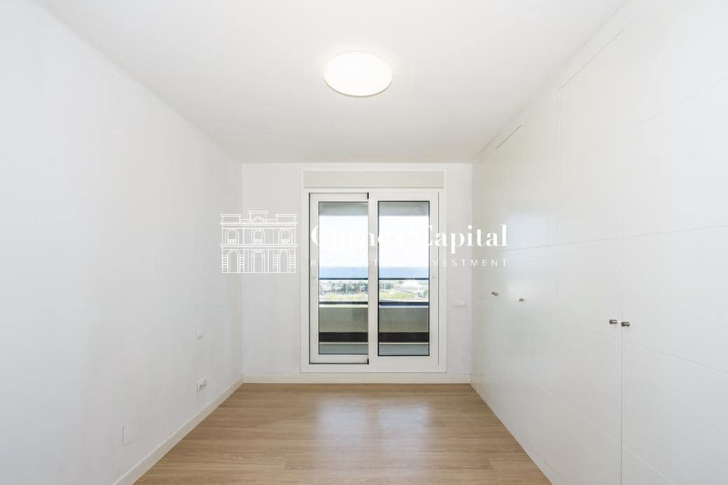3 bedroom Apartment for sale in Barcelona city with pool garage - € 889,000 (Ref: 8937299)