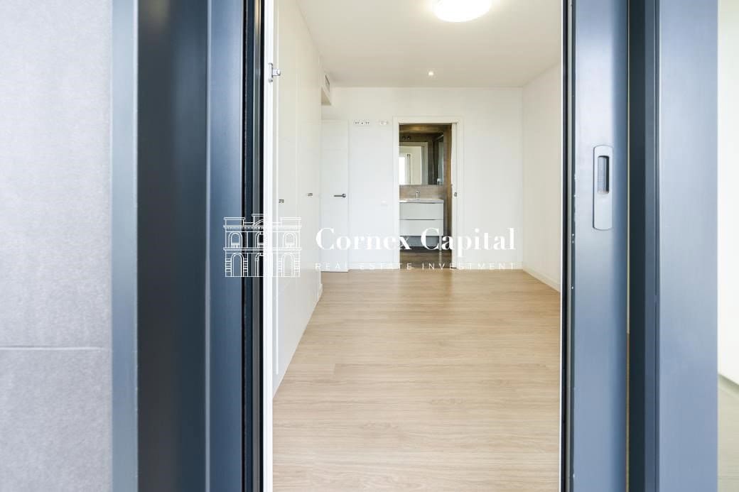3 soveværelse Lejlighed til salg i Barcelona by med swimmingpool garage - € 889.000 (Ref: 8937299)