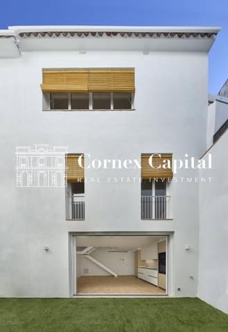 5 slaapkamer Rijtjeshuis te koop in L'Escala met garage - € 625.000 (Ref: 8961637)