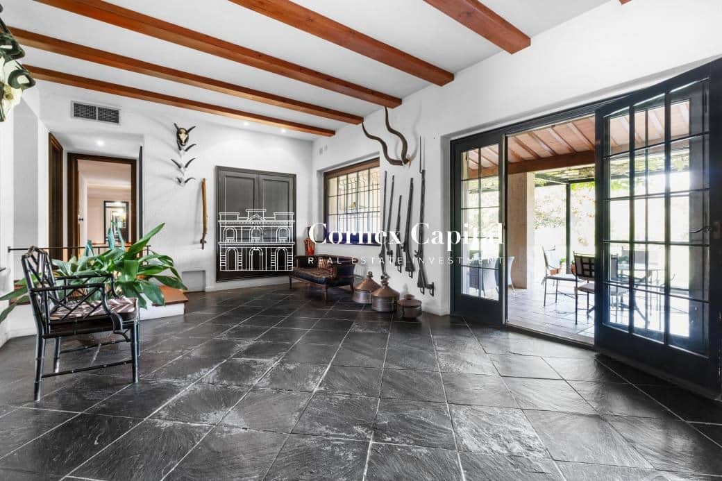 10 soverom Villa til salgs i Mont-ras med svømmebasseng garasje - € 2 950 000 (Ref: 9104685)