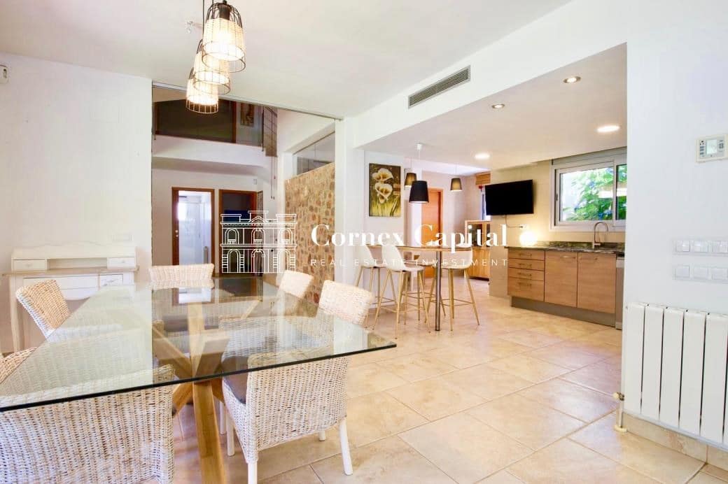 6 Zimmer Villa zu verkaufen in L'Escala mit Pool Garage - 1.190.000 € (Ref: 9116122)