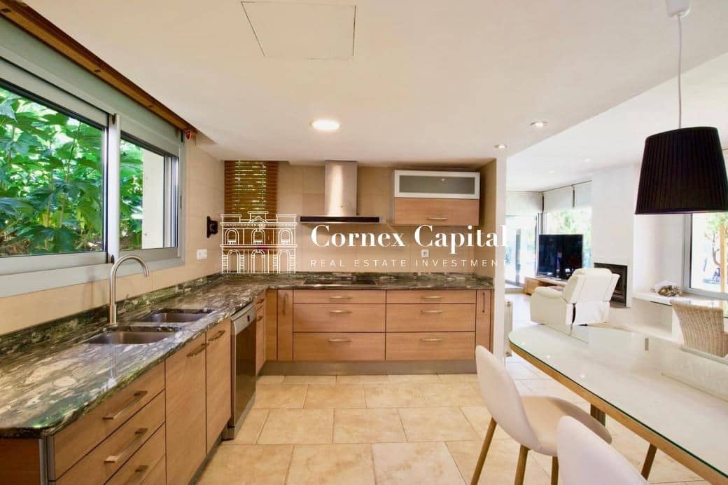 6 Zimmer Villa zu verkaufen in L'Escala mit Pool Garage - 1.190.000 € (Ref: 9116122)