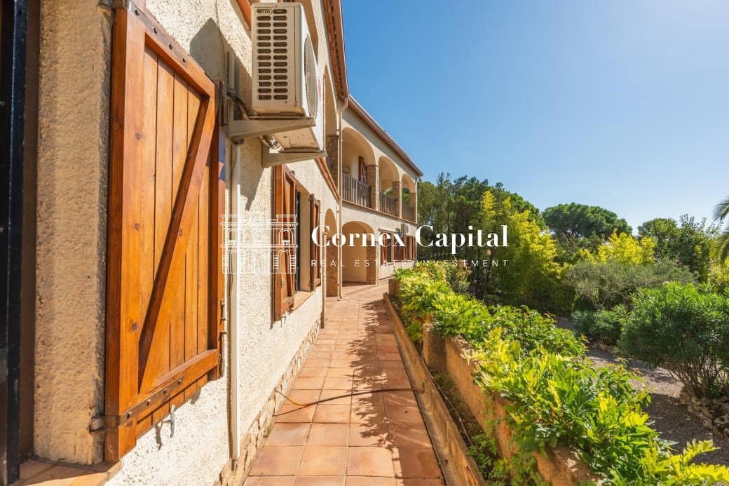6 sovrum Villa till salu i L'Estartit med pool garage - 1 150 000 € (Ref: 9165808)