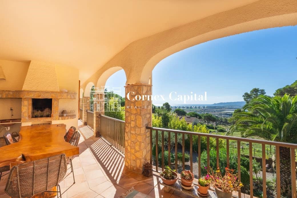 6 sovrum Villa till salu i L'Estartit med pool garage - 1 150 000 € (Ref: 9165808)