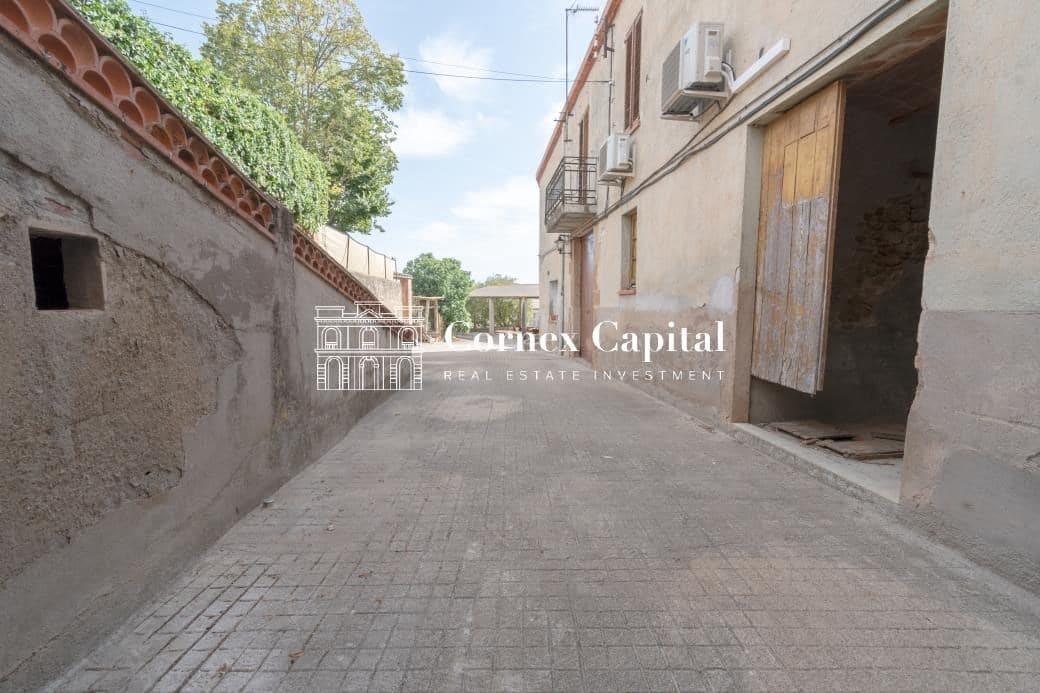 5 soveværelse Finca/Landehus til salg i Ullastret med garage - € 1.150.000 (Ref: 9188490)