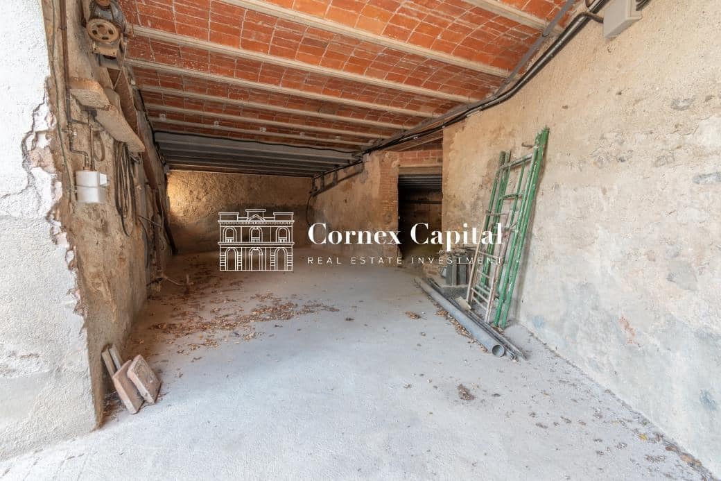 5 soveværelse Finca/Landehus til salg i Ullastret med garage - € 1.150.000 (Ref: 9188490)