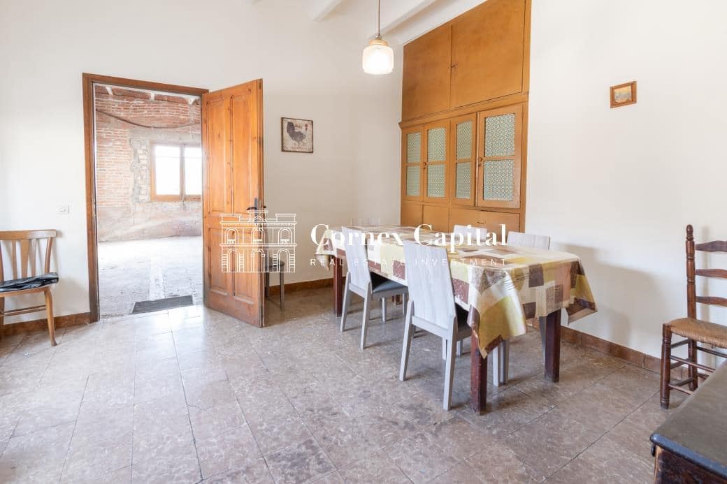 5 soveværelse Finca/Landehus til salg i Ullastret med garage - € 1.150.000 (Ref: 9188490)