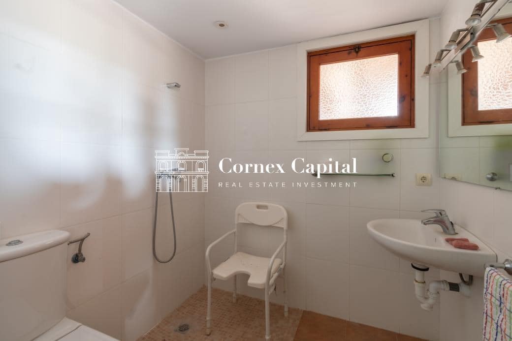 5 soveværelse Finca/Landehus til salg i Ullastret med garage - € 1.150.000 (Ref: 9188490)