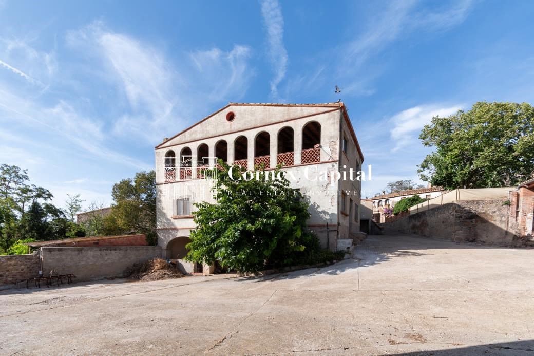 5 camera da letto Finca/Casa di Campagna in vendita in Ullastret con garage - 950.000 € (Rif: 9188490)