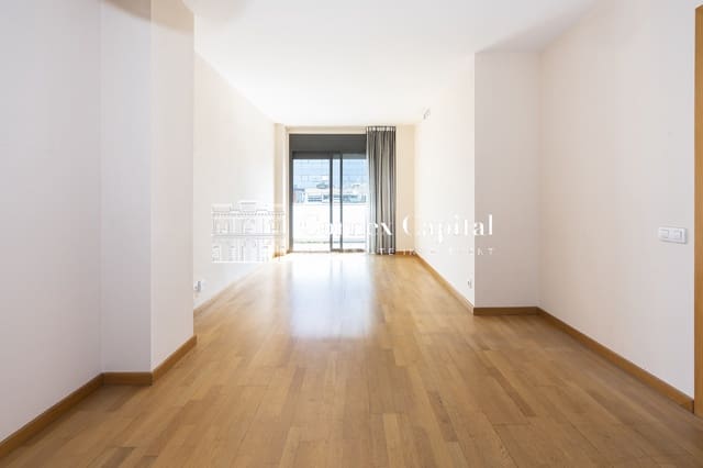 3 sovrum Lägenhet till salu i El Poblenou, Barcelona stad med garage - 746 500 € (Ref: 9247045)