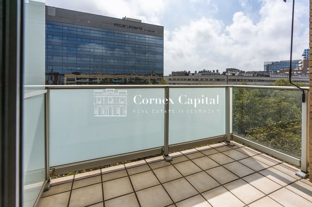 3 sovrum Lägenhet till salu i El Poblenou, Barcelona stad med garage - 746 500 € (Ref: 9247045)