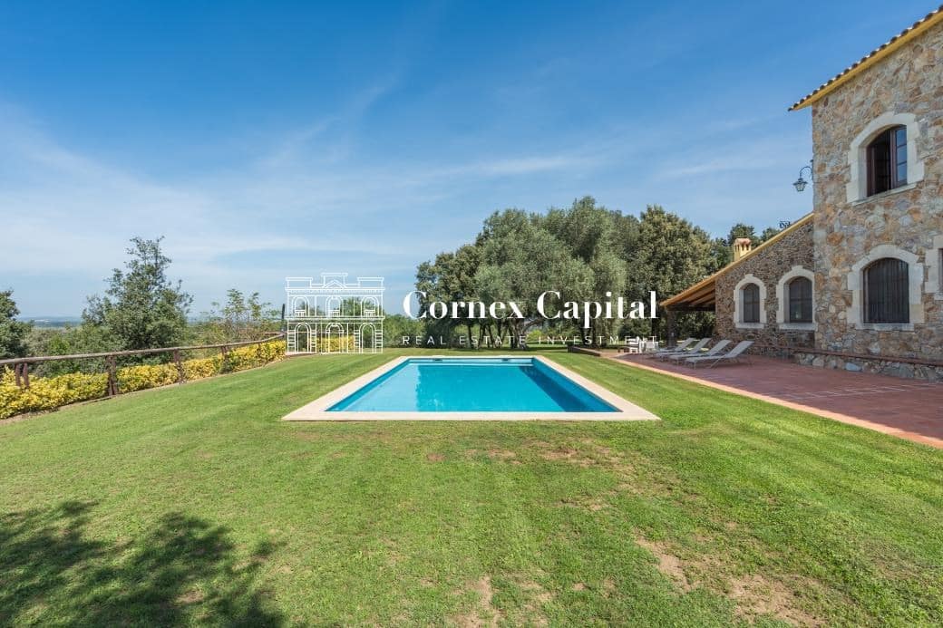 7 soveværelse Finca/Landehus til leje i Llabia med swimmingpool - € 10.000 (Ref: 9264292)