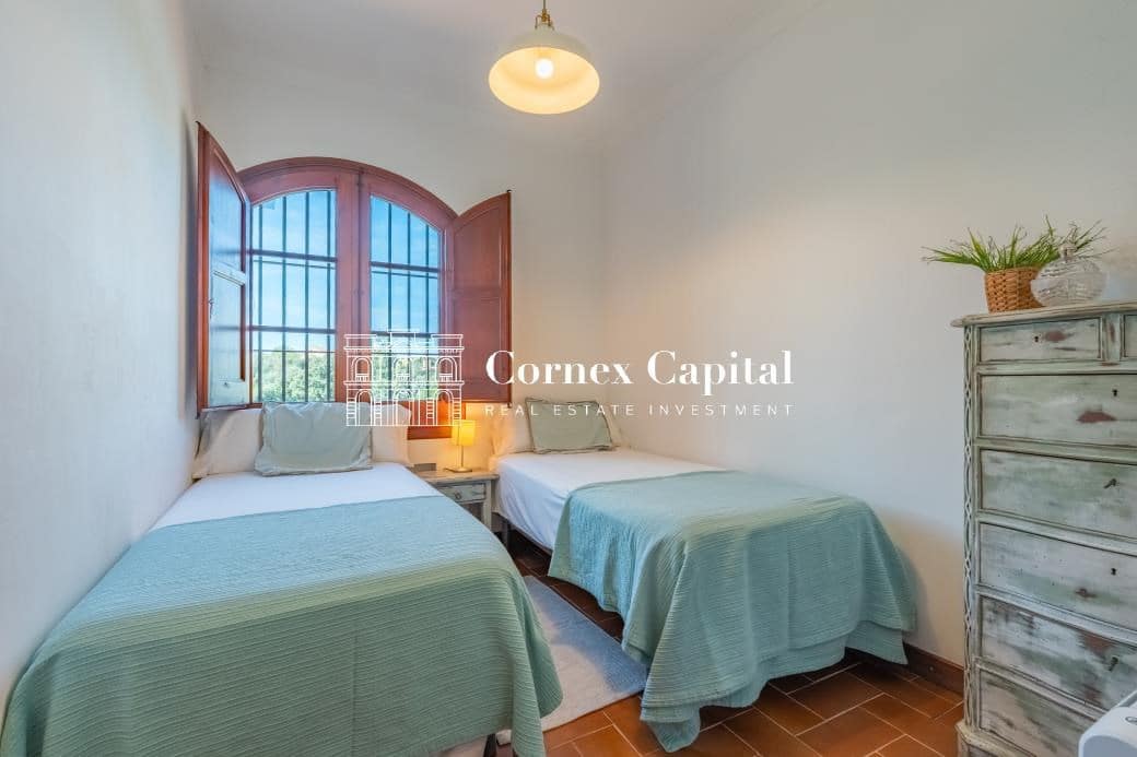 7 soveværelse Finca/Landehus til leje i Llabia med swimmingpool - € 10.000 (Ref: 9264292)