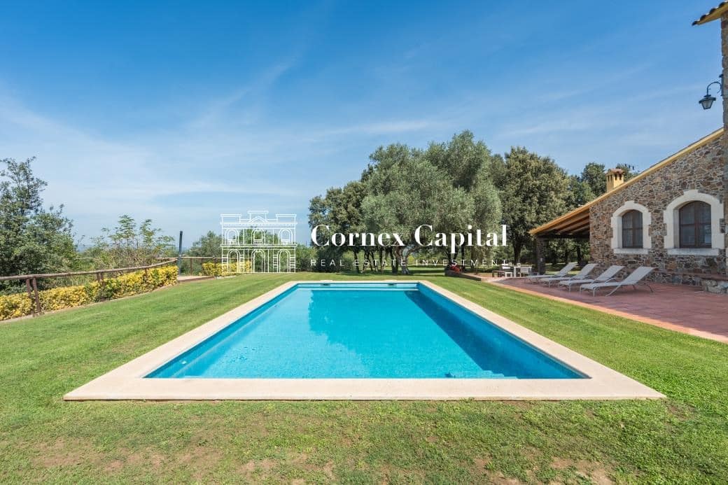 7 soveværelse Finca/Landehus til leje i Llabia med swimmingpool - € 10.000 (Ref: 9264292)