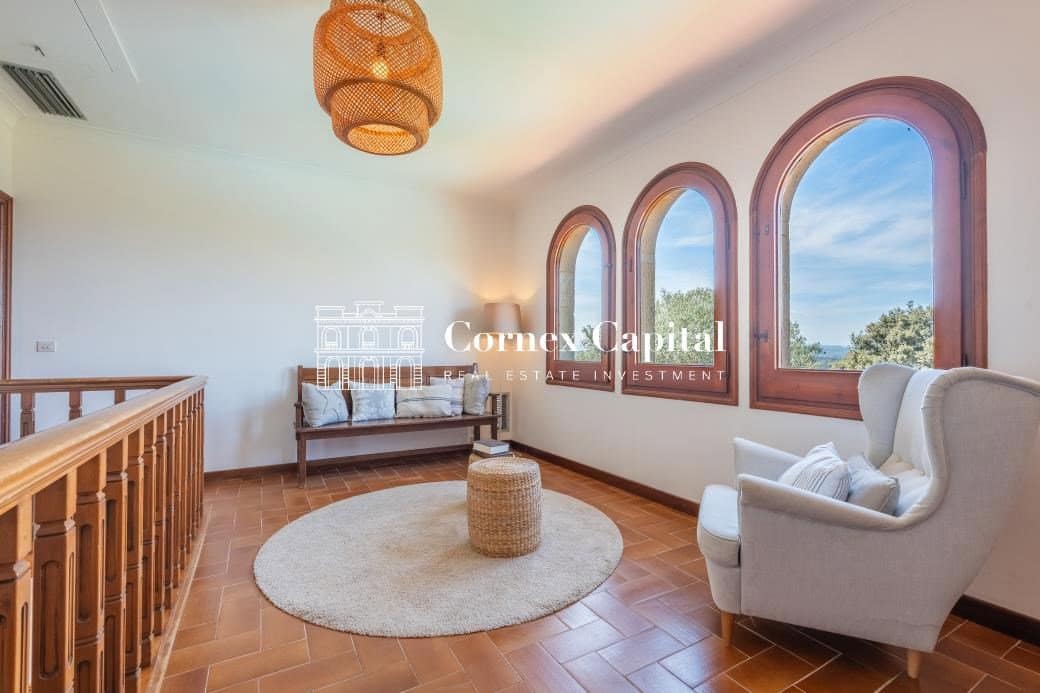 7 bedroom Finca/Country House for rent in Llabia with pool - € 10,000 (Ref: 9264292)