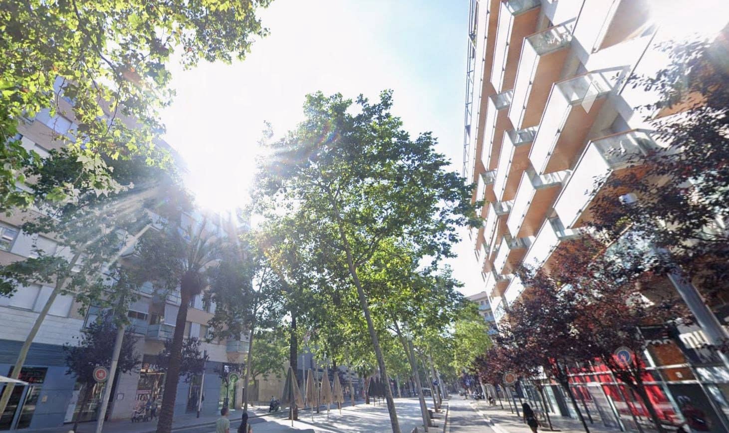 Autotalli myytävänä paikassa Barcelona kaupunki - 23 000 € (Ref: 9282050)