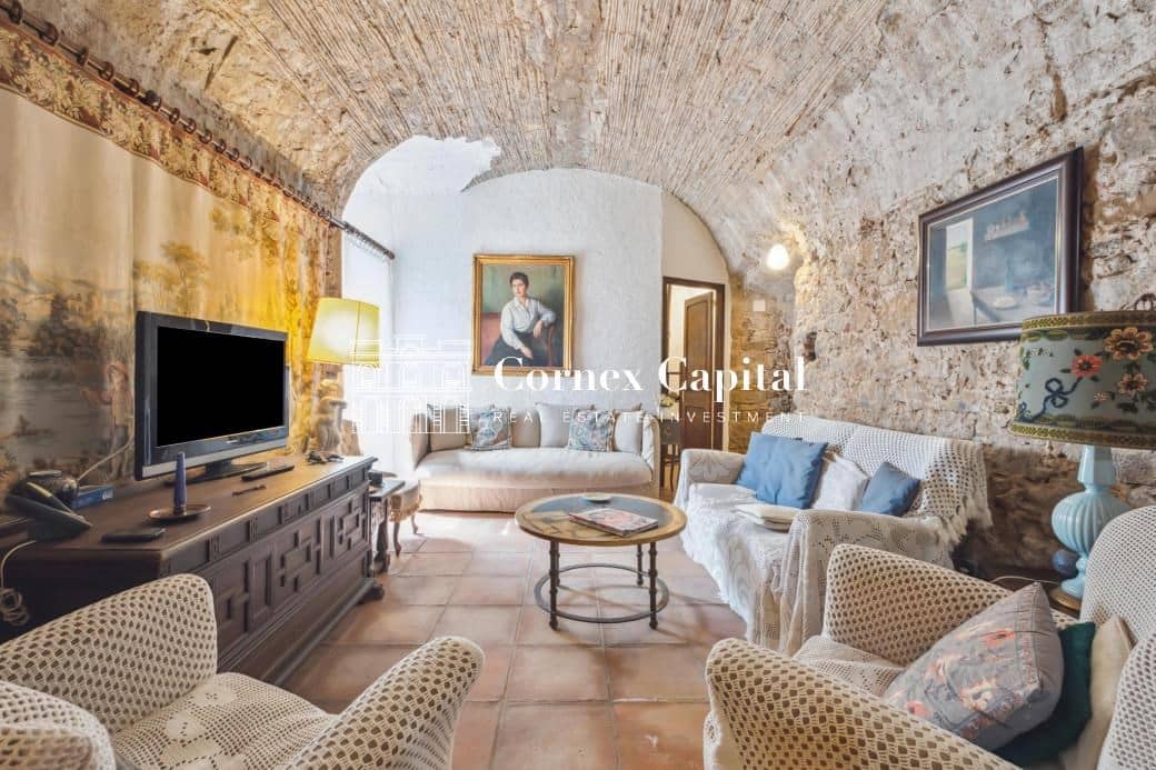 7 sypialnia Dom na sprzedaż w Rupia - 760 000 € (Ref: 9291314)