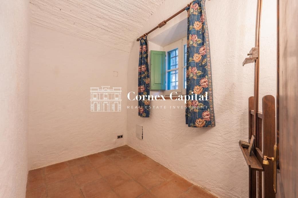 7 bedroom Townhouse for sale in Rupia - € 760,000 (Ref: 9291314)