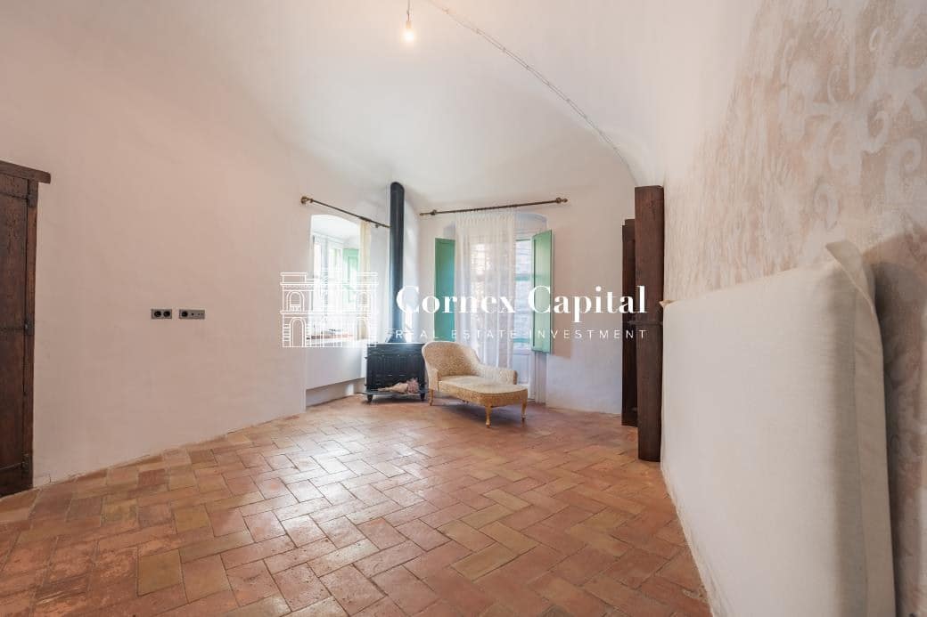 7 bedroom Townhouse for sale in Rupia - € 760,000 (Ref: 9291314)