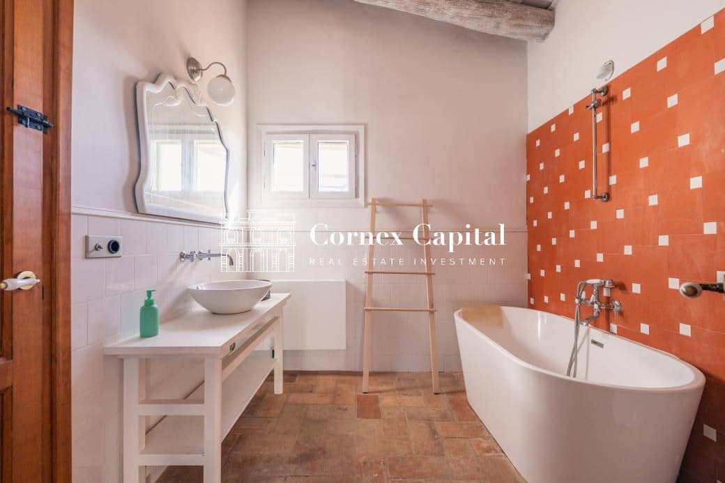 7 bedroom Townhouse for sale in Rupia - € 760,000 (Ref: 9291314)