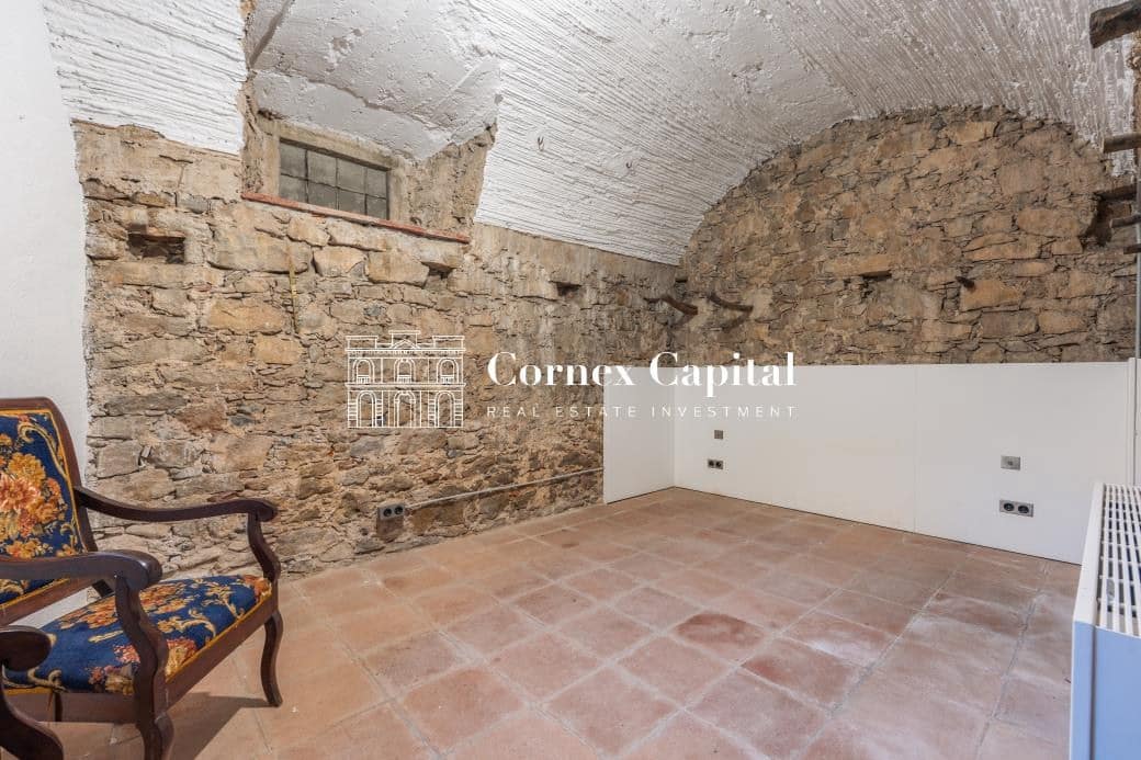 7 bedroom Townhouse for sale in Rupia - € 760,000 (Ref: 9291314)