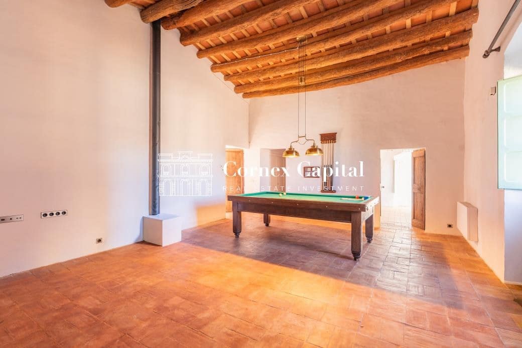 7 bedroom Townhouse for sale in Rupia - € 760,000 (Ref: 9291314)
