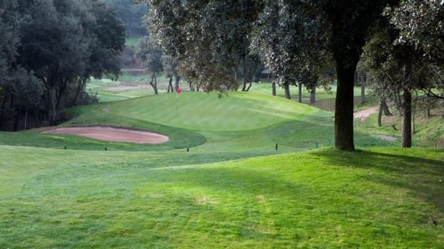 5 soverom Villa til salgs i Matadepera med svømmebasseng - € 765 000 (Ref: 9294260)