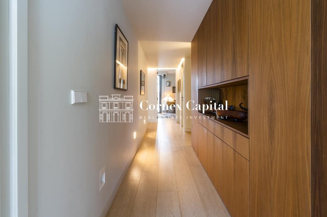 3 soveværelse Lejlighed til salg i Barcelona by med swimmingpool garage - € 1.680.000 (Ref: 9371872)