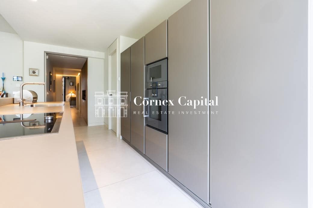 3 soveværelse Lejlighed til salg i Barcelona by med swimmingpool garage - € 1.680.000 (Ref: 9371872)