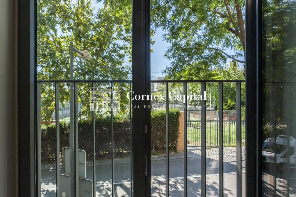 3 soveværelse Lejlighed til salg i Barcelona by med swimmingpool garage - € 1.680.000 (Ref: 9371872)