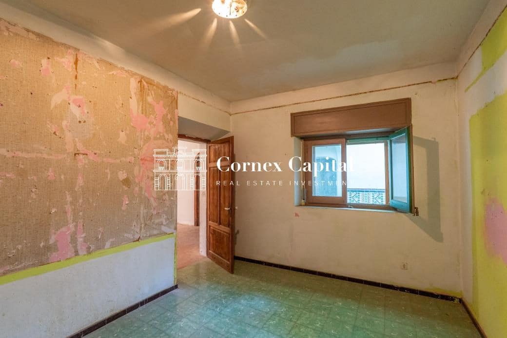 4 slaapkamer Huis te koop in Verges - € 275.000 (Ref: 9371873)