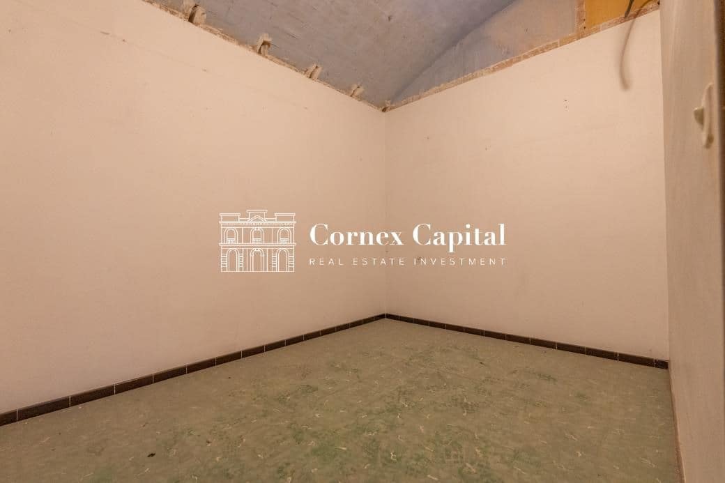 4 slaapkamer Huis te koop in Verges - € 275.000 (Ref: 9371873)