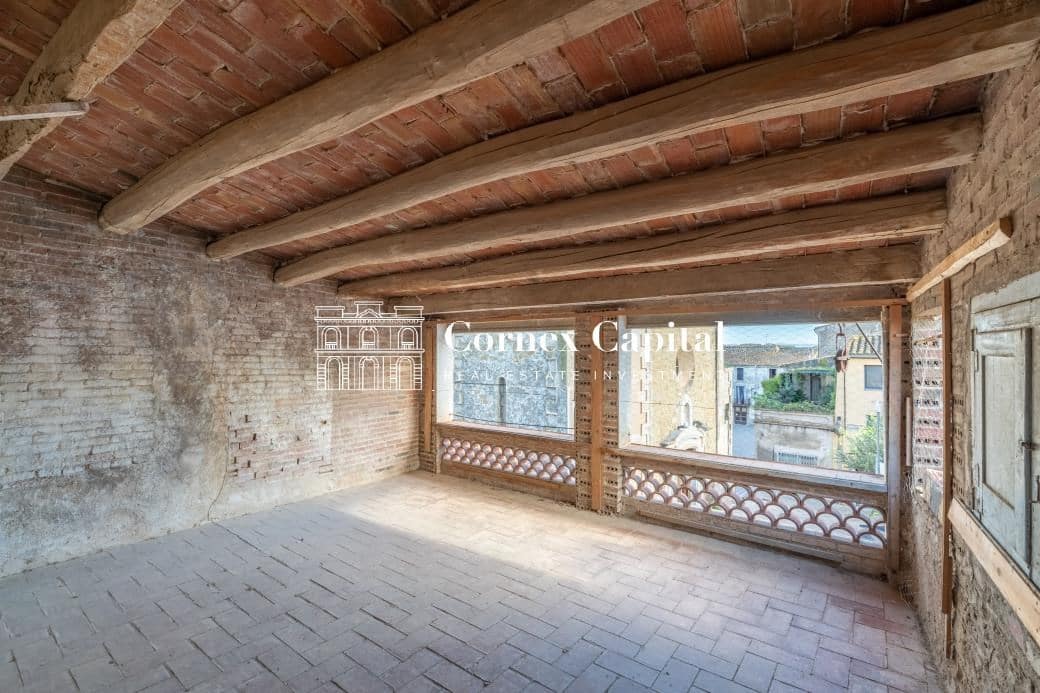 4 slaapkamer Huis te koop in Verges - € 275.000 (Ref: 9371873)