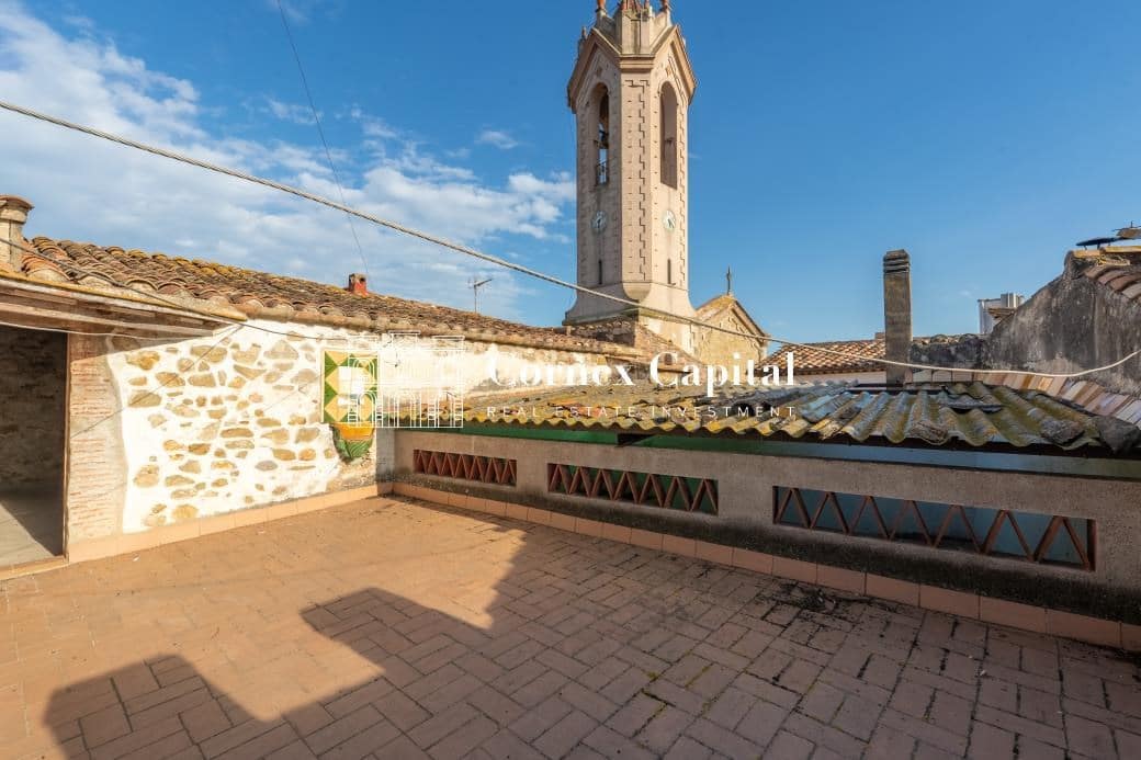 4 slaapkamer Huis te koop in Verges - € 275.000 (Ref: 9371873)